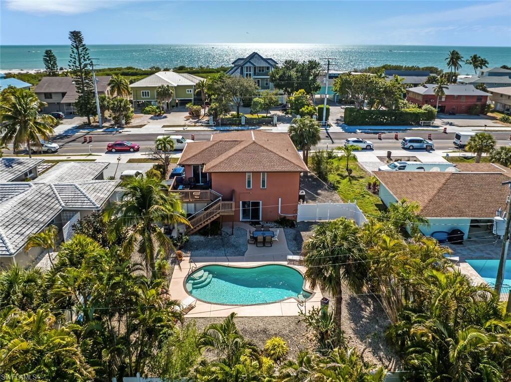 LAGUNA SHORES - Residential