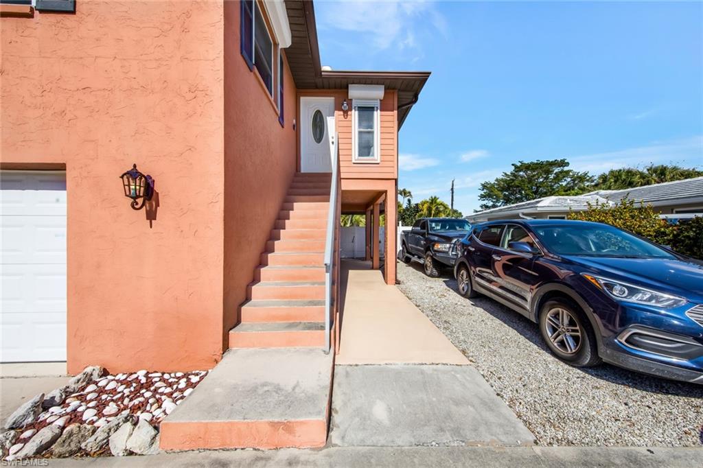 LAGUNA SHORES - Residential