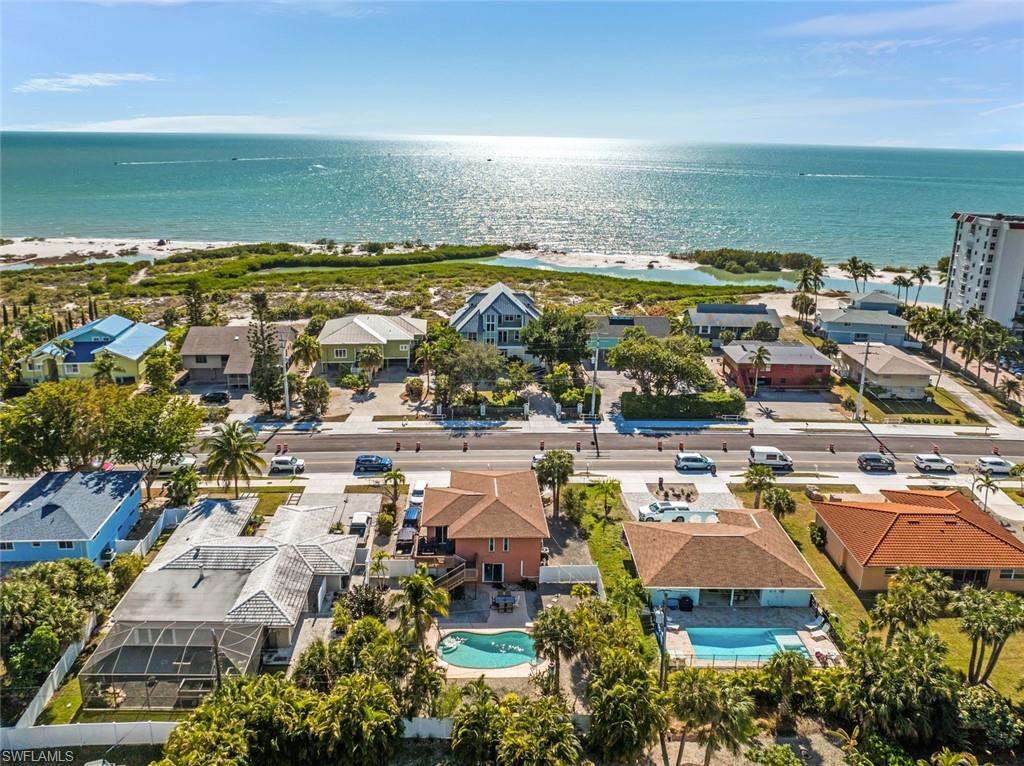 LAGUNA SHORES - Residential