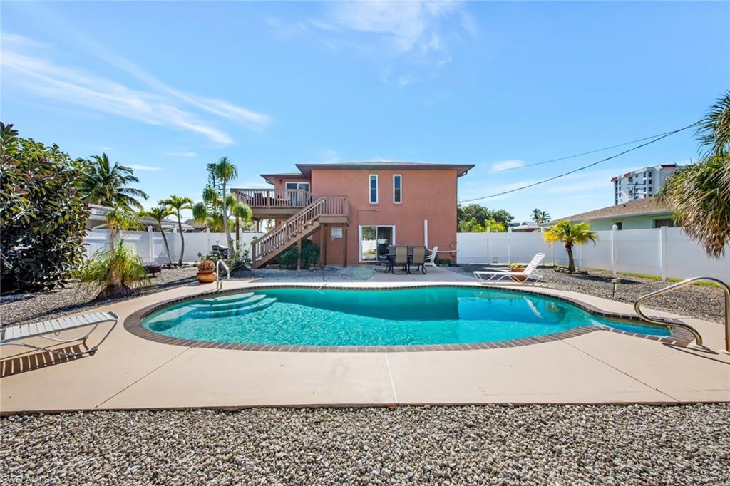 LAGUNA SHORES - Residential