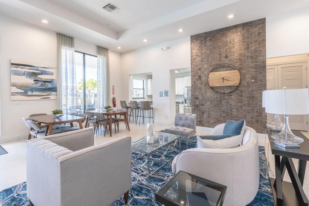 VANDERBILT RESERVE - Residential