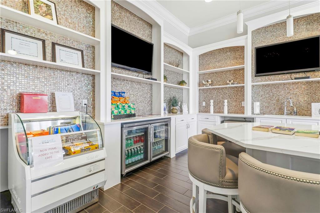 DEL WEBB - Residential