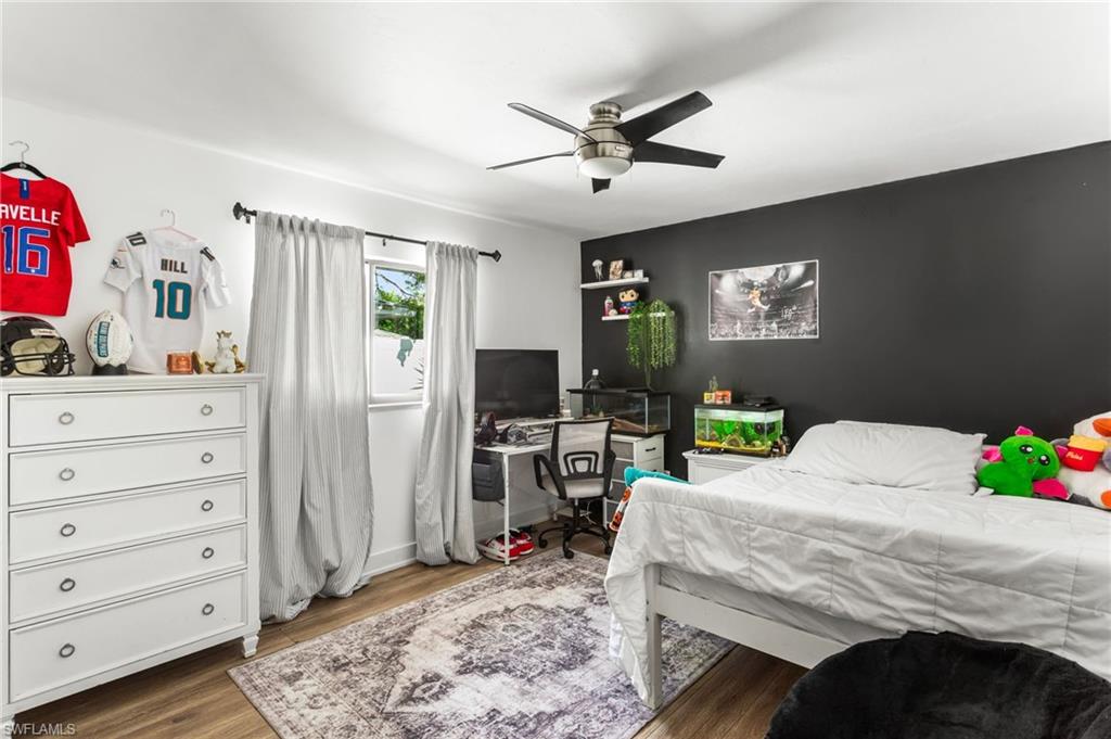 WILLOUGHBY ACRES - Residential