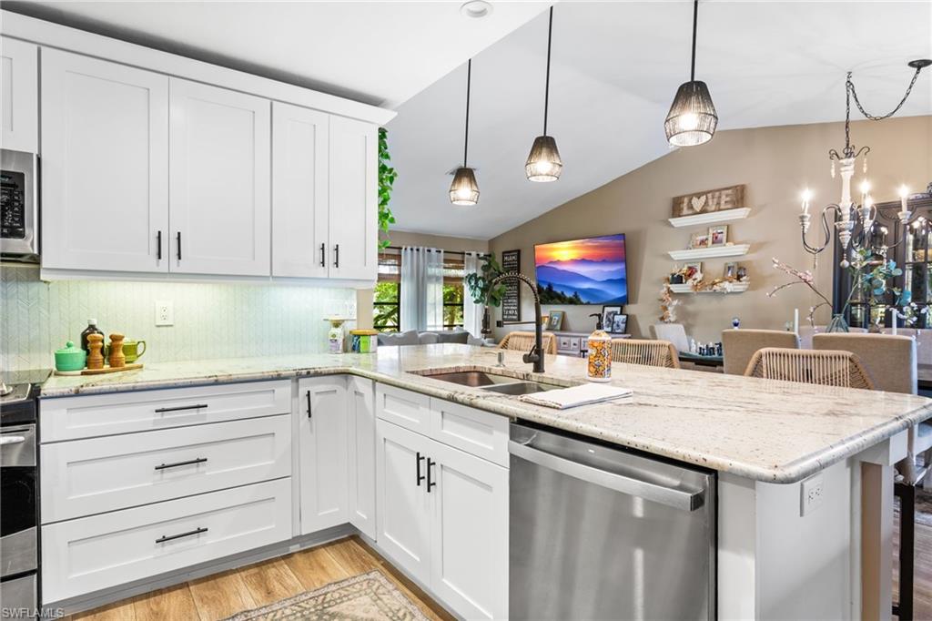 WILLOUGHBY ACRES - Residential