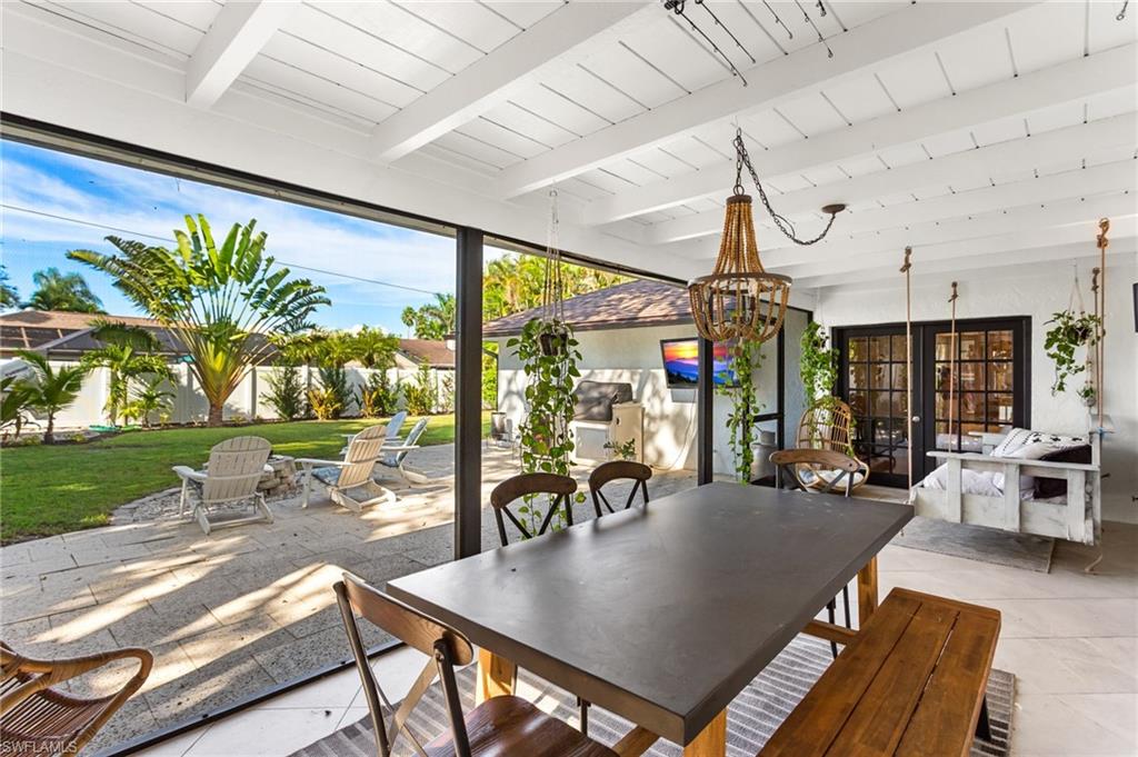 WILLOUGHBY ACRES - Residential