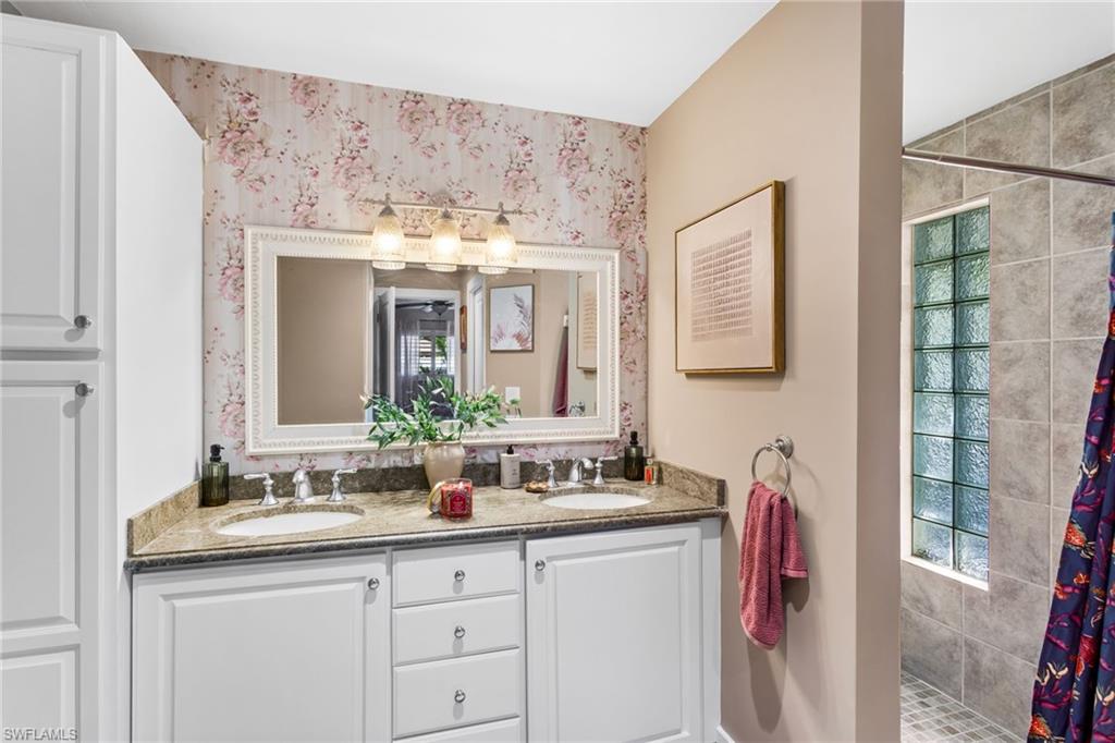 WILLOUGHBY ACRES - Residential