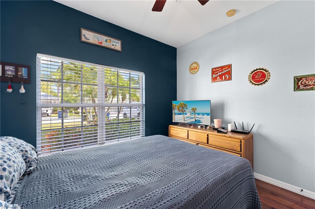 GLADIOLUS PRESERVE - Residential