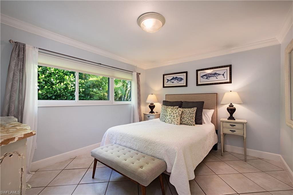 AQUALANE SHORES - Residential