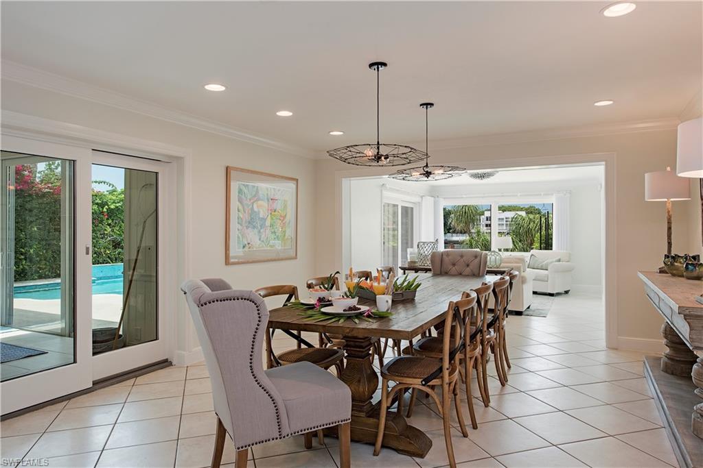 AQUALANE SHORES - Residential