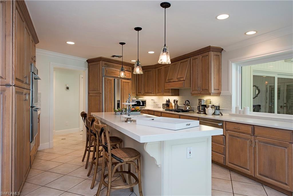 AQUALANE SHORES - Residential