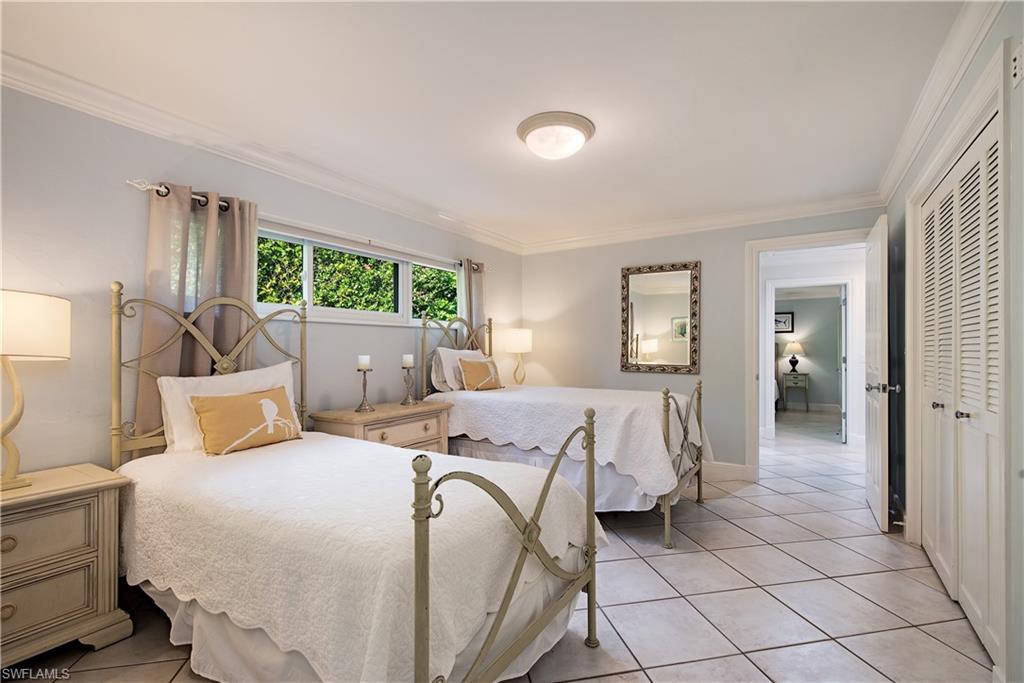 AQUALANE SHORES - Residential