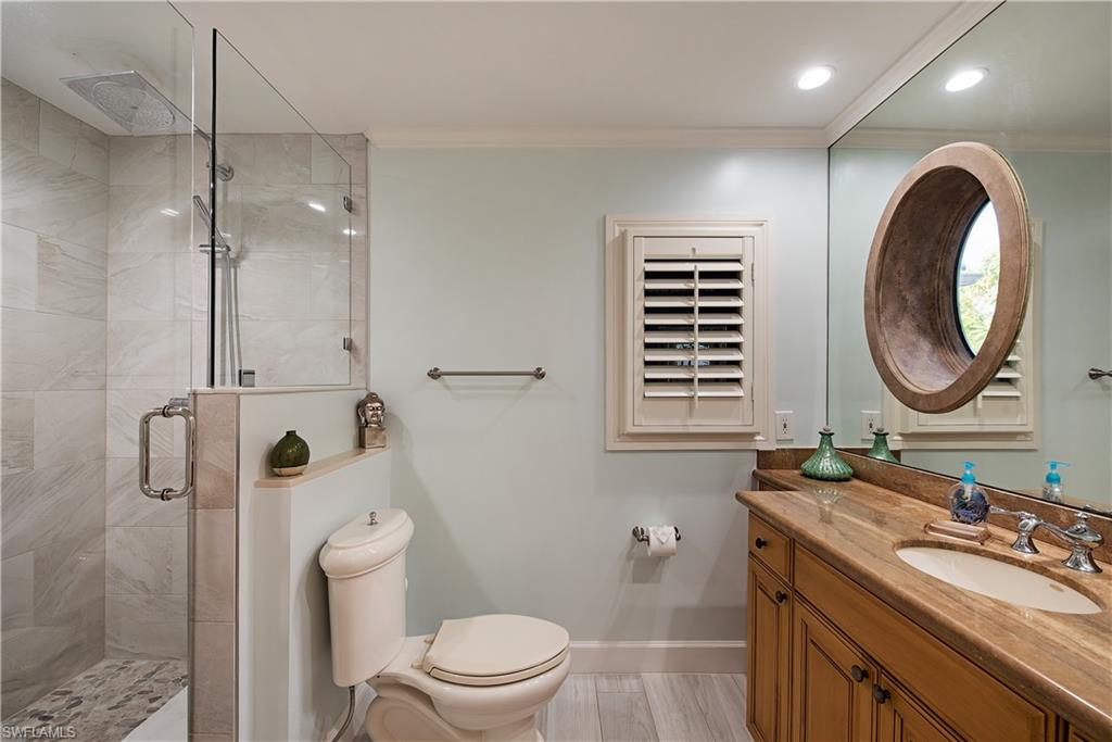 AQUALANE SHORES - Residential