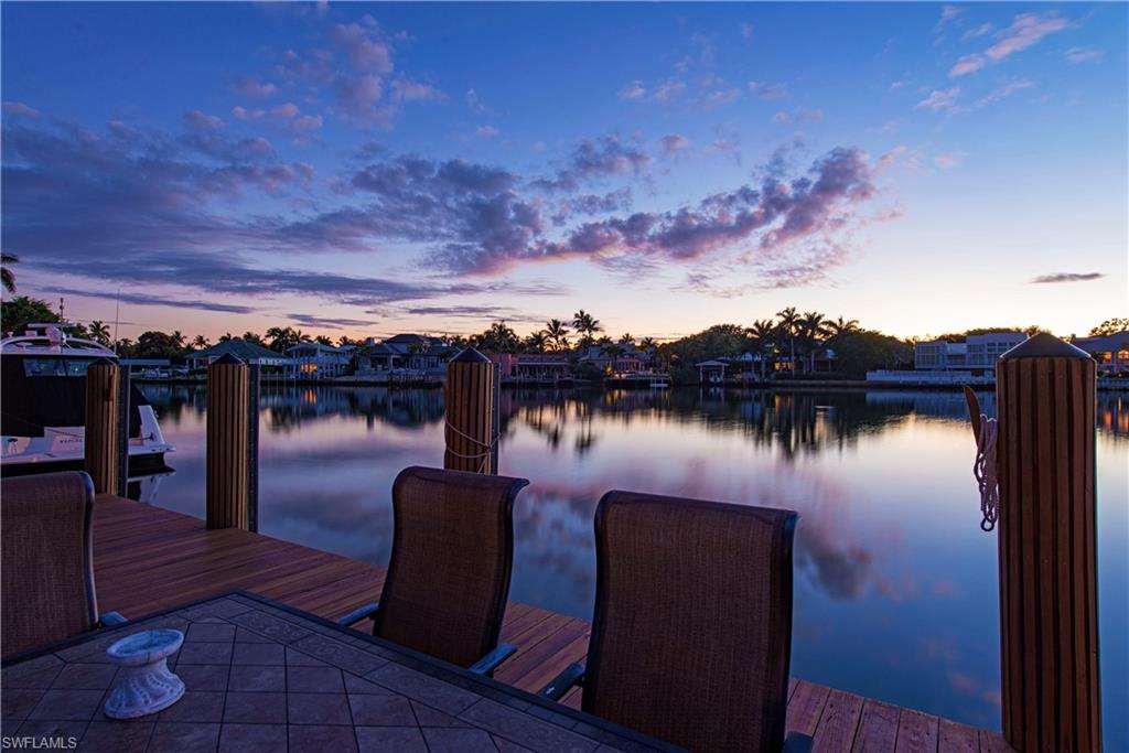 AQUALANE SHORES - Residential