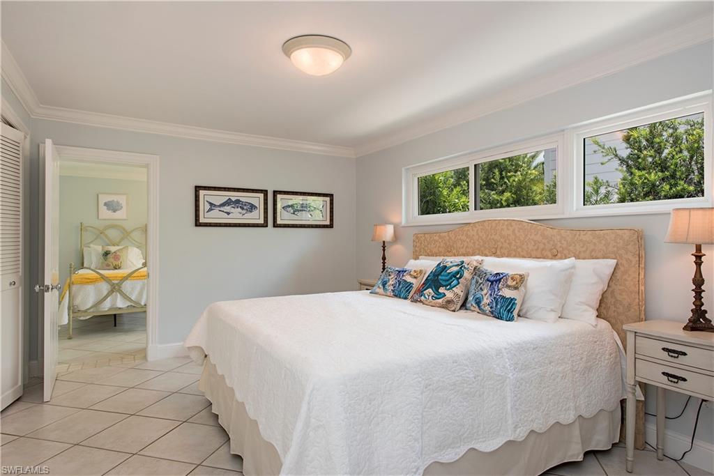 AQUALANE SHORES - Residential