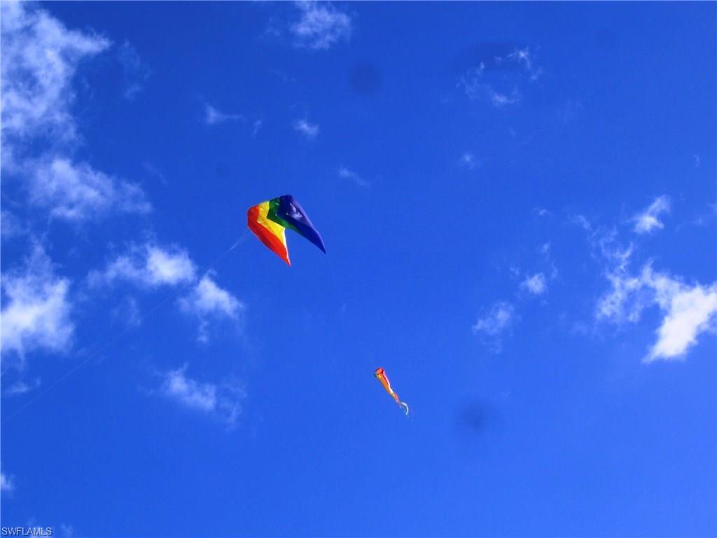 CAPTAINS BAY SOUTH - Residential