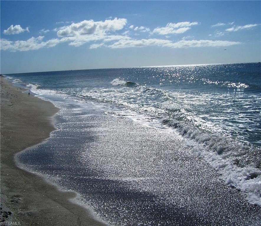 CAPTAINS BAY SOUTH - Residential