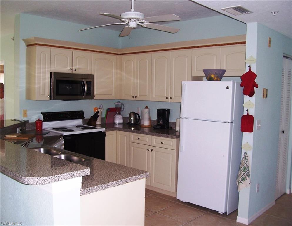 CAPTAINS BAY SOUTH - Residential