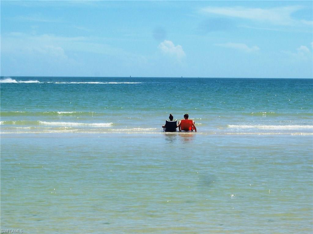 CAPTAINS BAY SOUTH - Residential