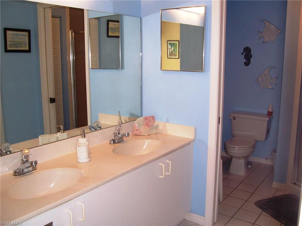 CAPTAINS BAY SOUTH - Residential