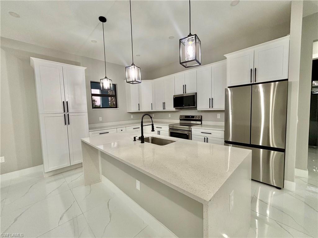 LEHIGH ACRES - Residential