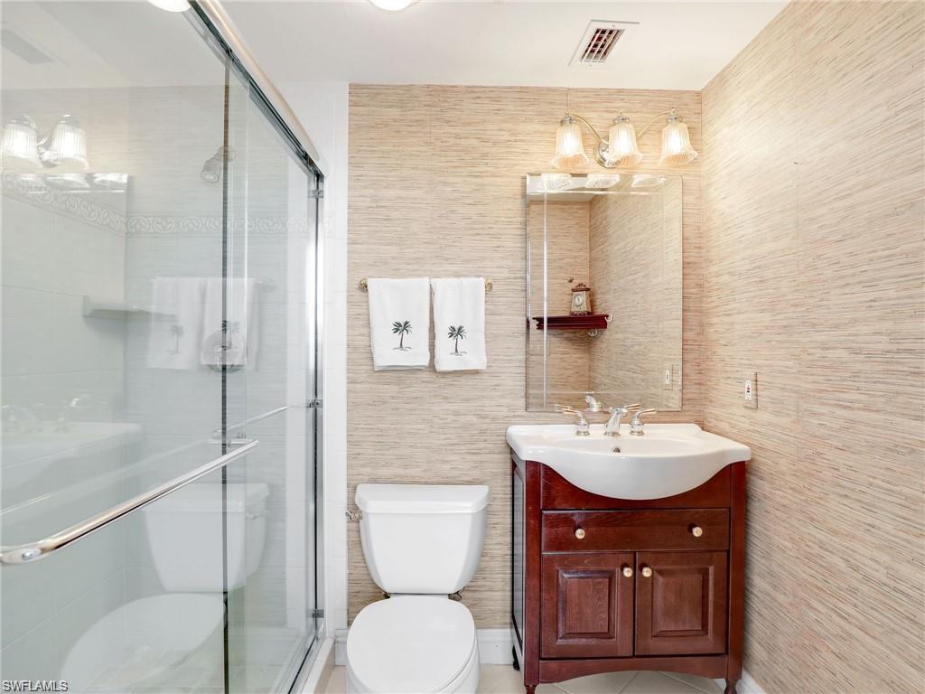 MIRAGE - Residential Lease