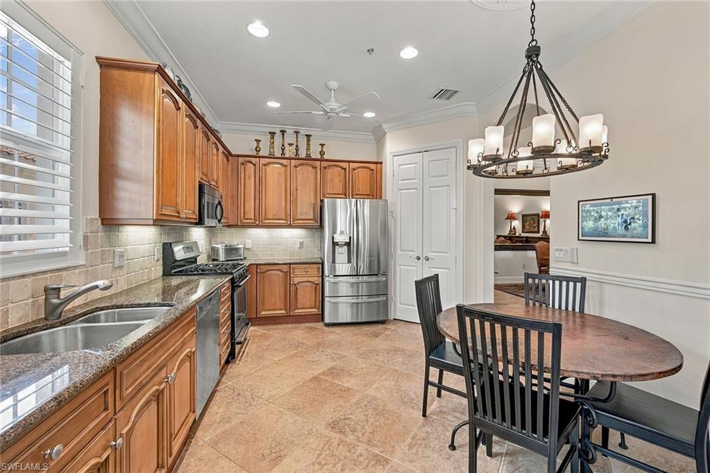 9090 Cascada WAY 202
