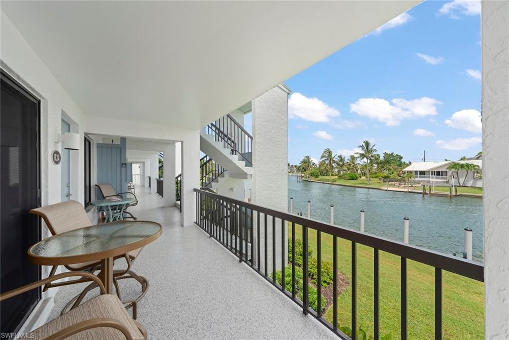 TENNISPLACE - Residential