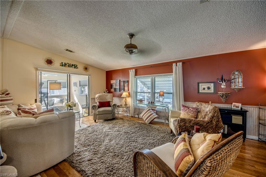 PINE ISLAND COVE - Residential