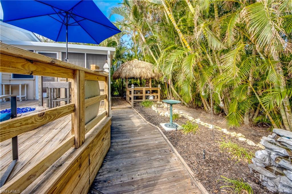 PINE ISLAND COVE - Residential