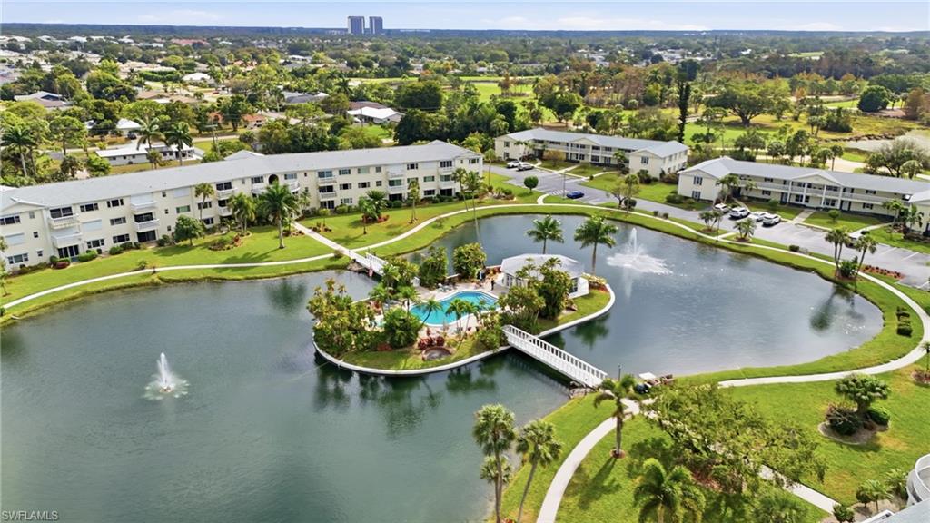 STRATFORD PLACE CONDO - Residential