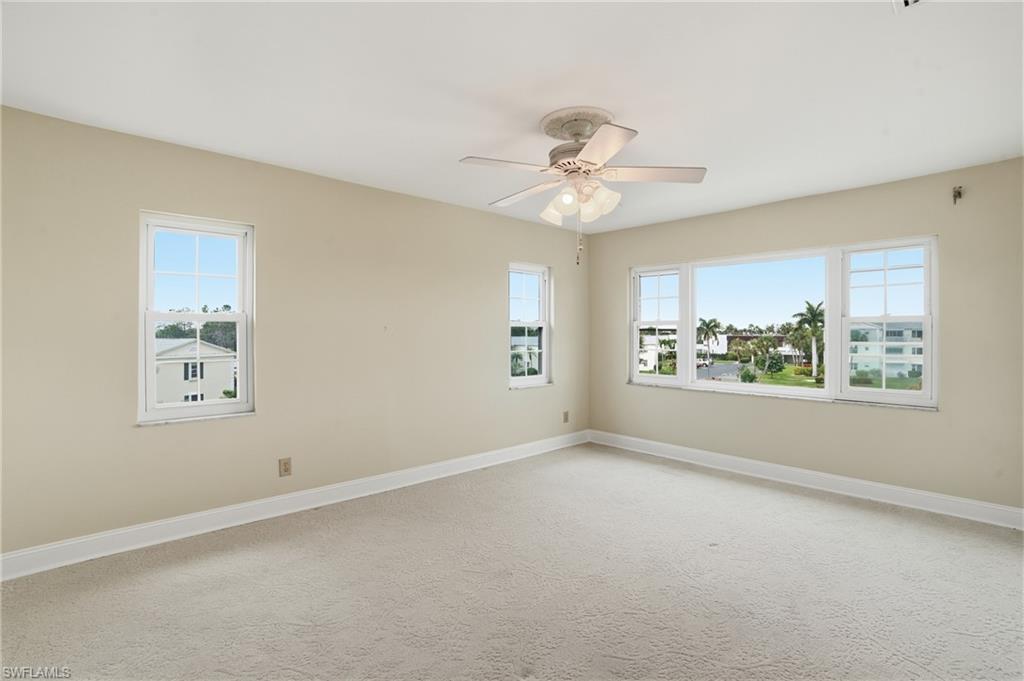 STRATFORD PLACE CONDO - Residential