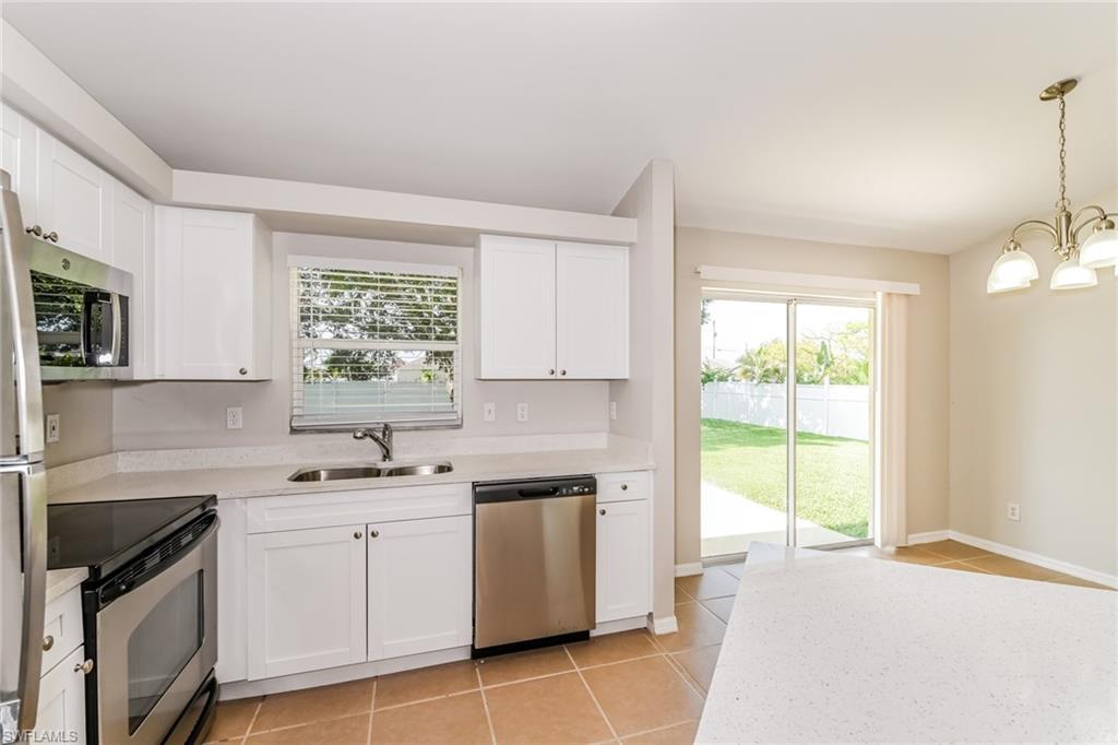 CAPE CORAL - Residential Lease