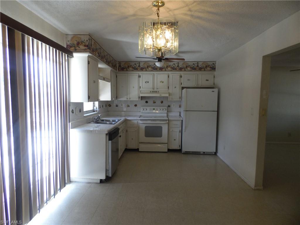 TROPIC ISLES - Residential