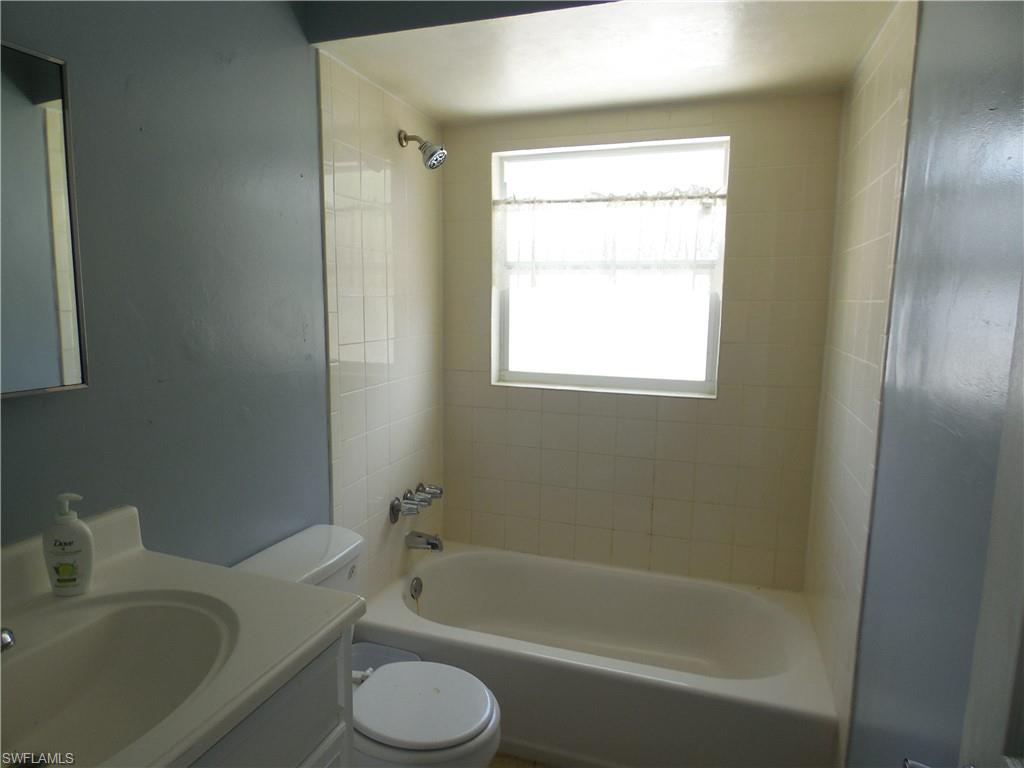 TROPIC ISLES - Residential