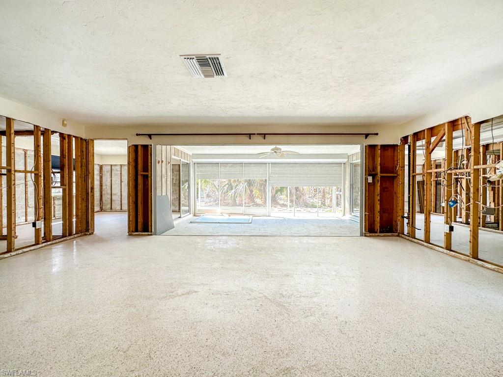 TRADEWINDS - Residential