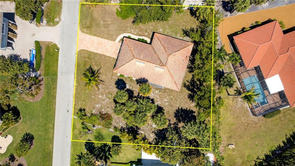 TRADEWINDS - Residential