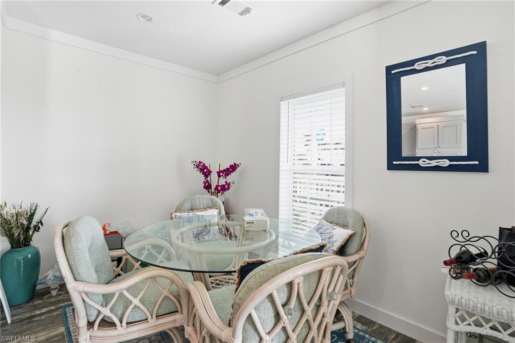 BAYSIDE ESTATES - Residential