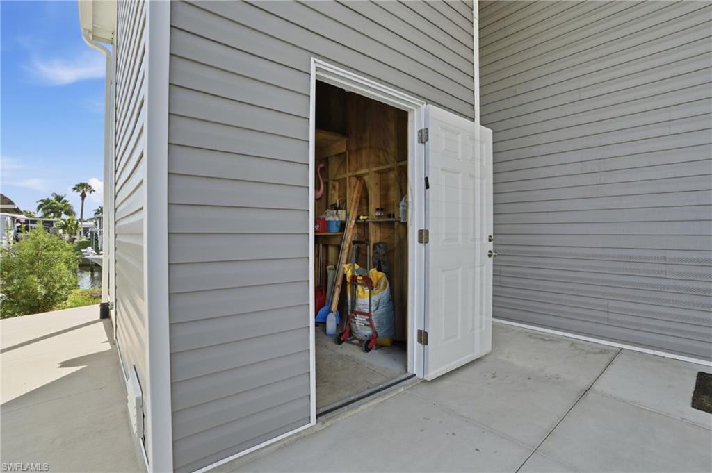 BAYSIDE ESTATES - Residential