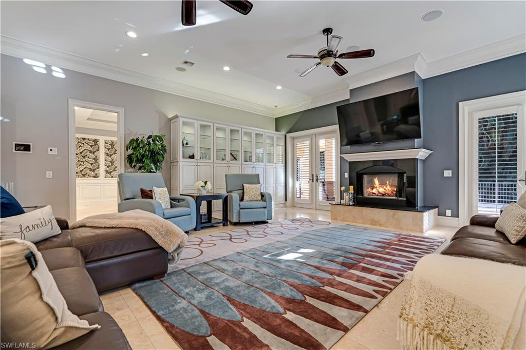 PINE RIDGE - Residential