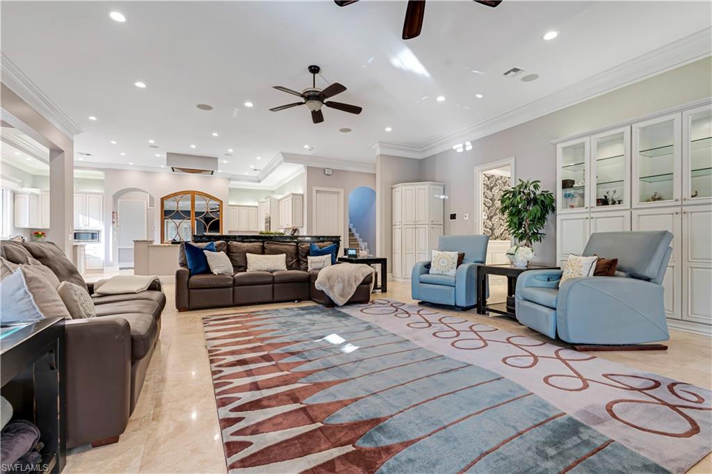 PINE RIDGE - Residential