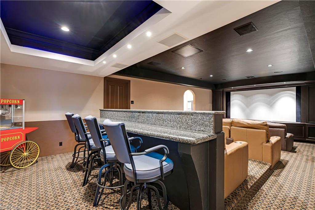 PINE RIDGE - Residential