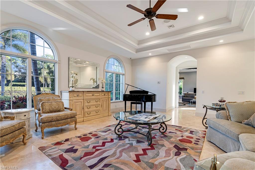 PINE RIDGE - Residential