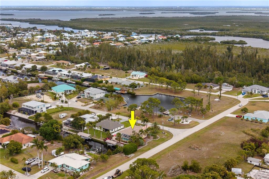 CHARLOTTE SHORES - Residential