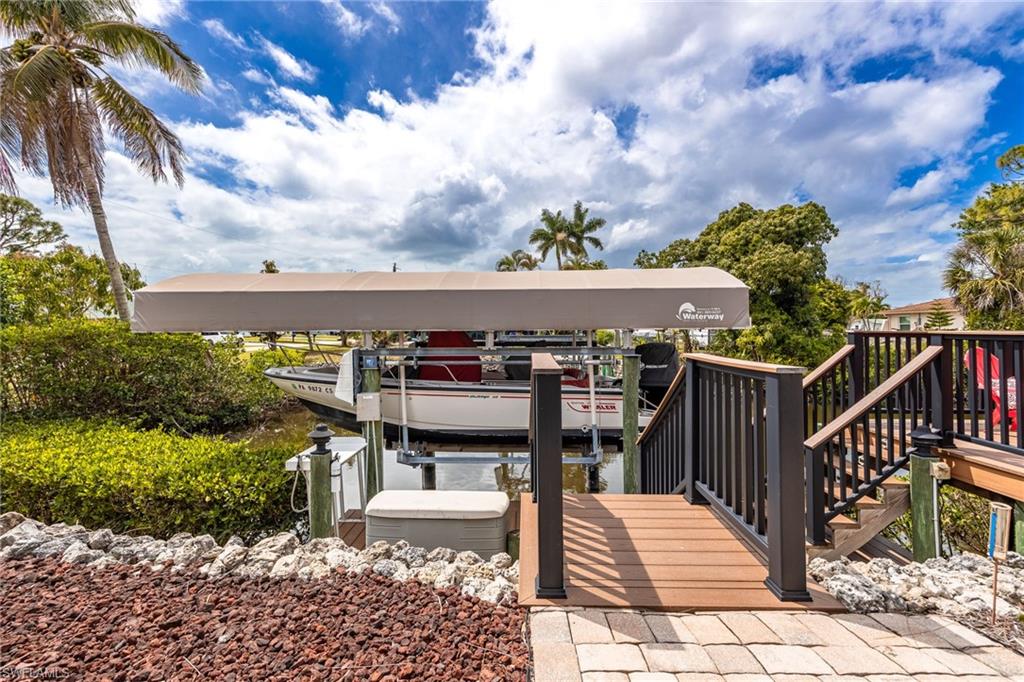 CHARLOTTE SHORES - Residential