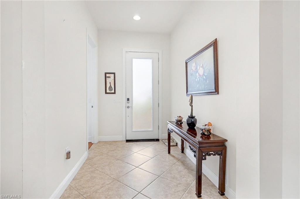 12715 Fairington WAY