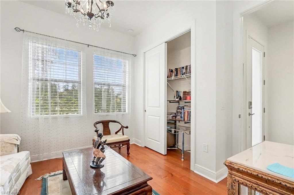 HAMPTON PARK - Residential