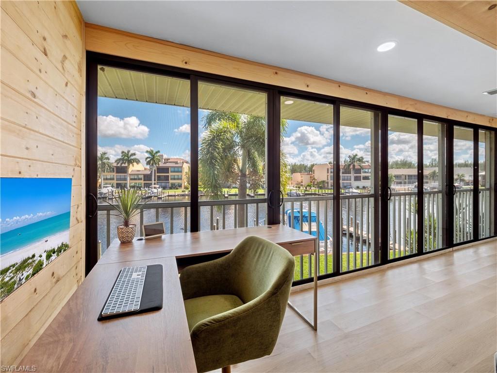 ANNA MARIA - Residential