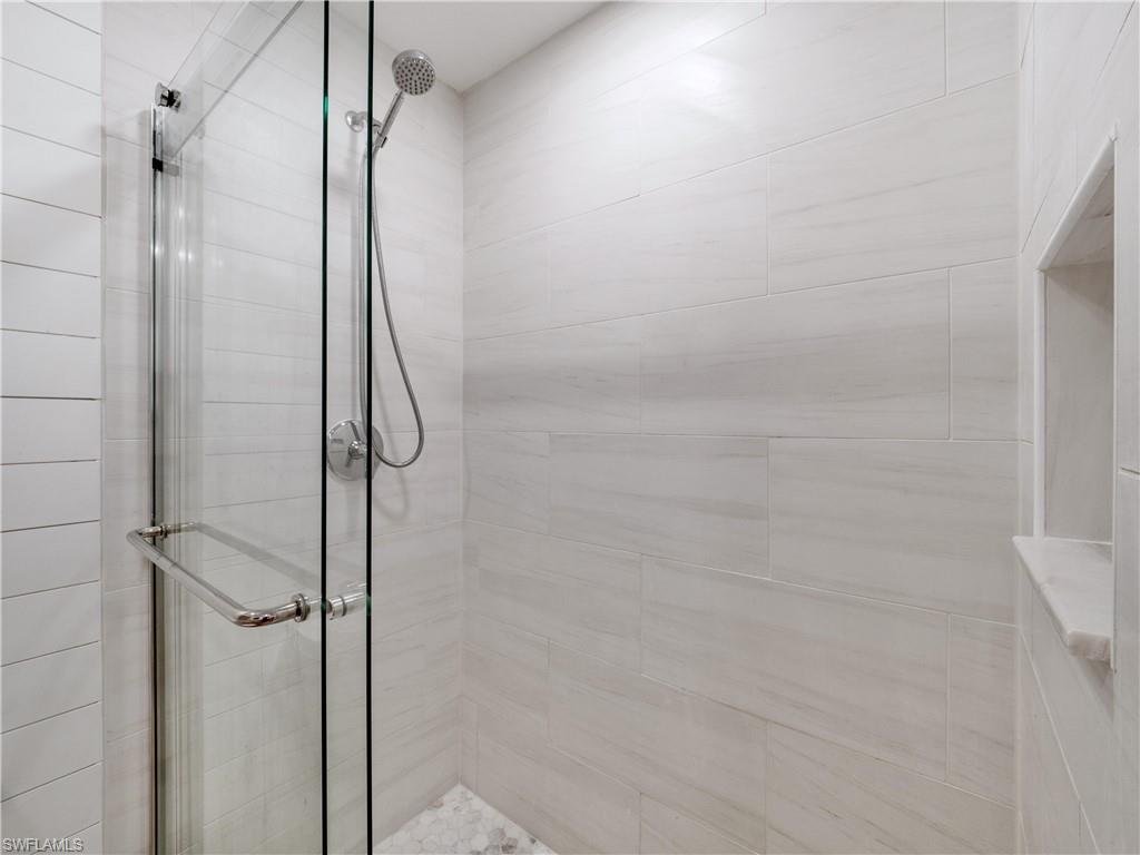 ANNA MARIA - Residential