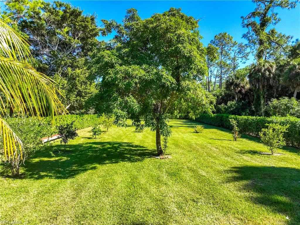 OAKES ESTATES - Residential Lease