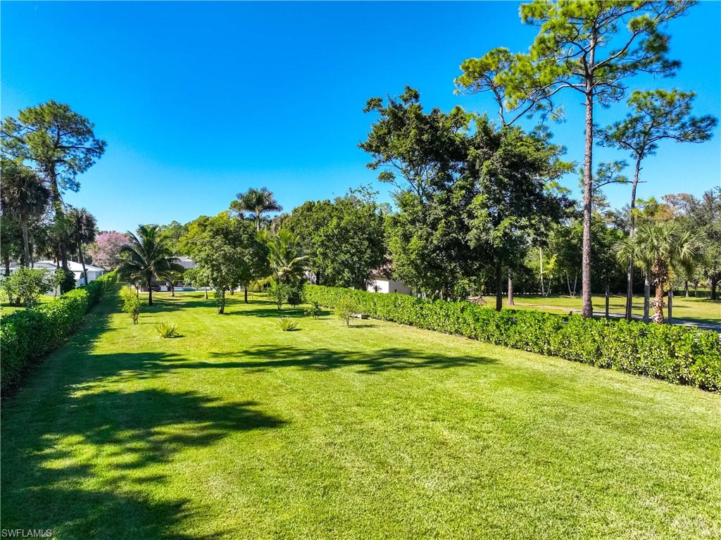 OAKES ESTATES - Residential Lease